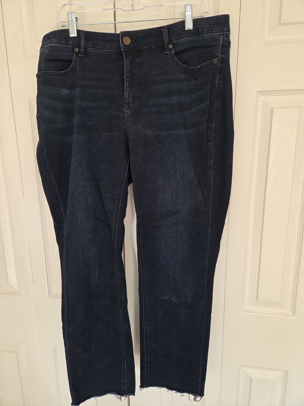 Talbots Woman Staight Leg Five Pocket Dark Denim Jeans